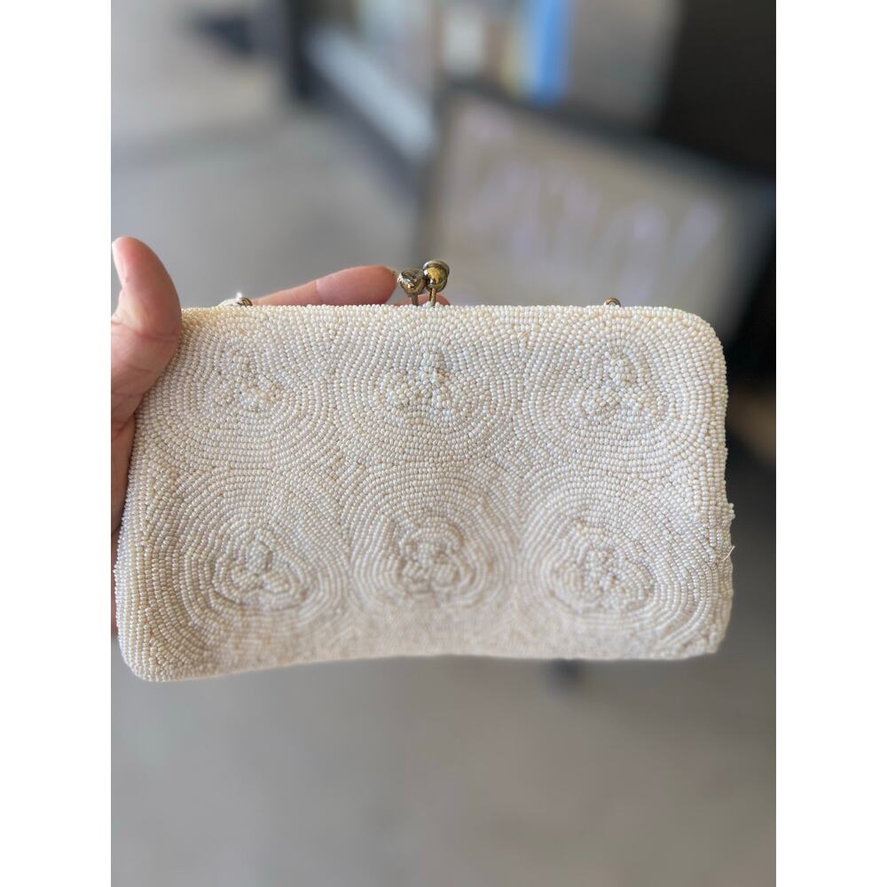 Vintage 70s Bag by Debbie white beaded twist clasp clutch